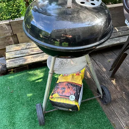 Nad Jeziorem Villa *